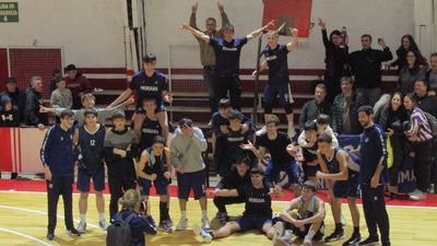Liga Federal Formativa U17: Atenas quedó a un triple de Semifinales