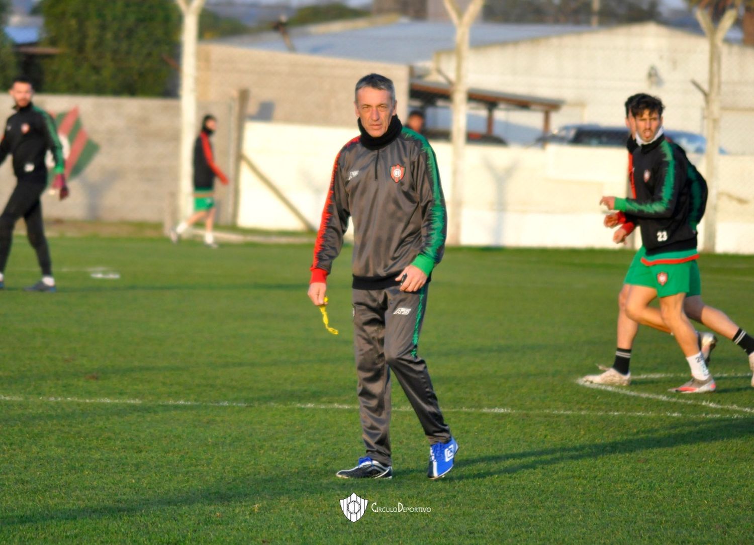 “Fito” González dejó de ser el entrenador de Círculo