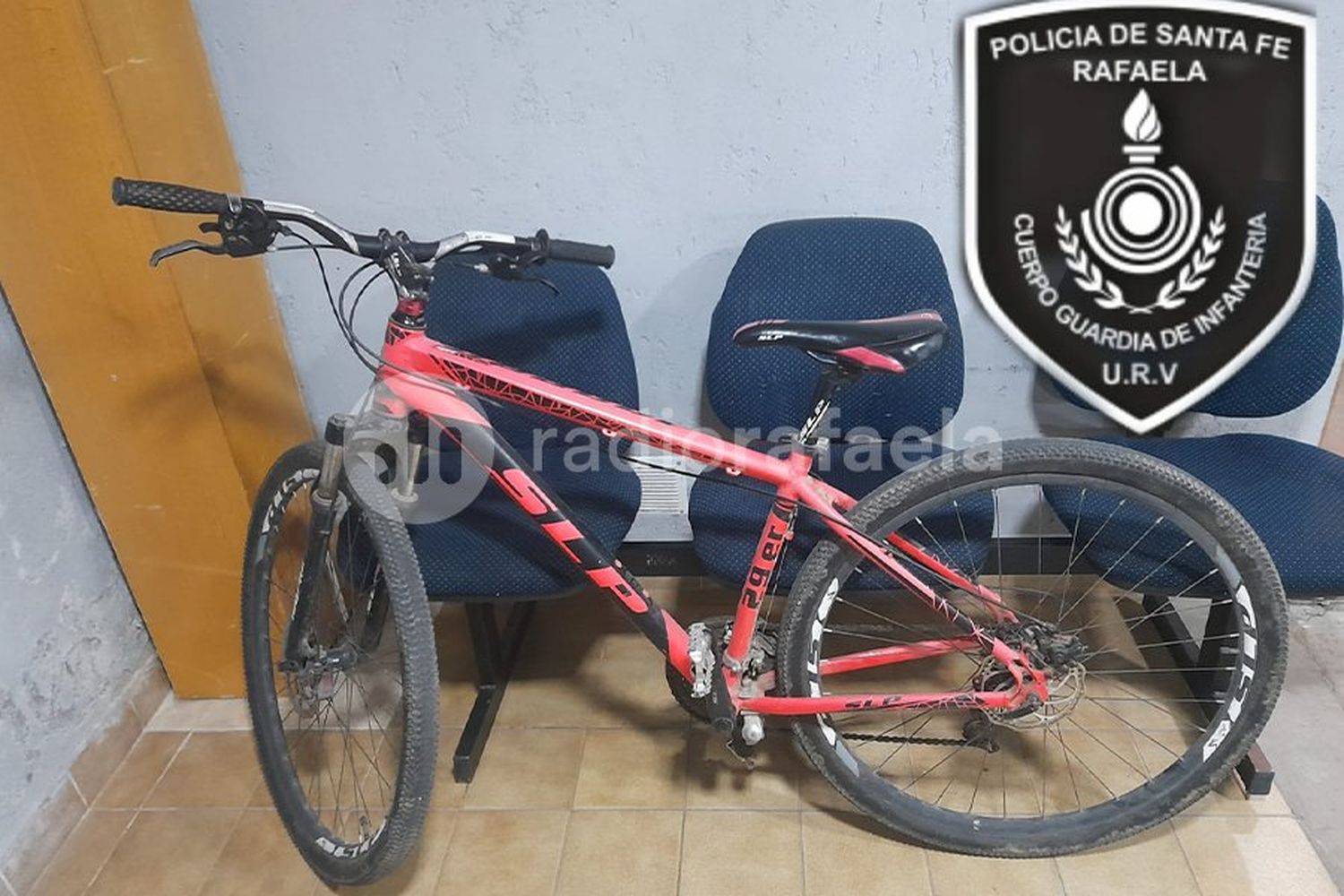 Encontraron una bici en barrio Italia: era robada y estaba siendo buscada por los dueños