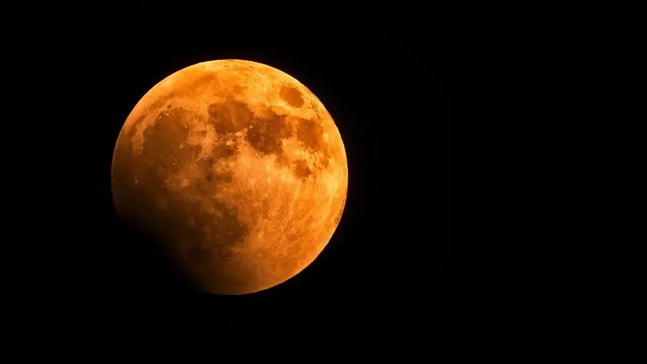 La Luna se tiñó de rojo: así fue el impactante eclipse que no vas a volver a ver hasta 2048