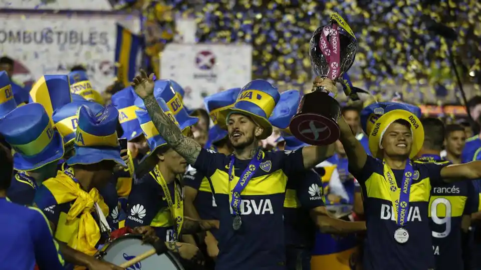 Boca arma el plantel para defender el título y la futura copa