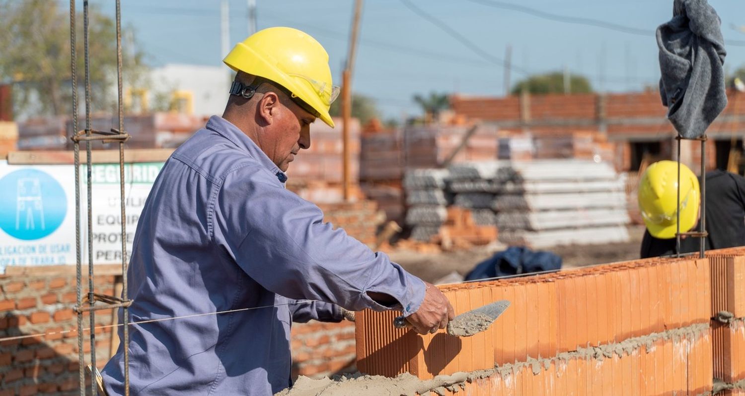 Las personas que se desempeñen en el ámbito de la Economía Popular sean incluidos en el sistema formal de trabajo.