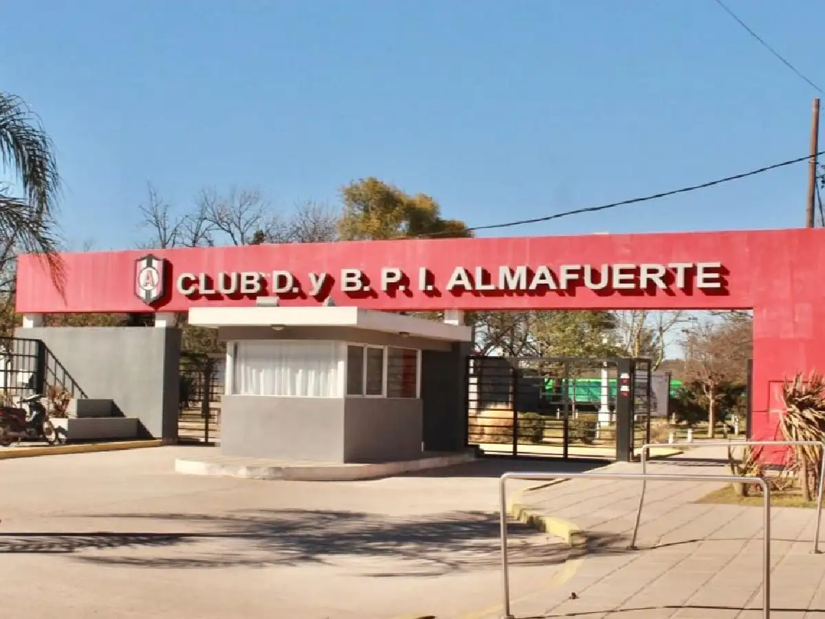 Un club modelo 