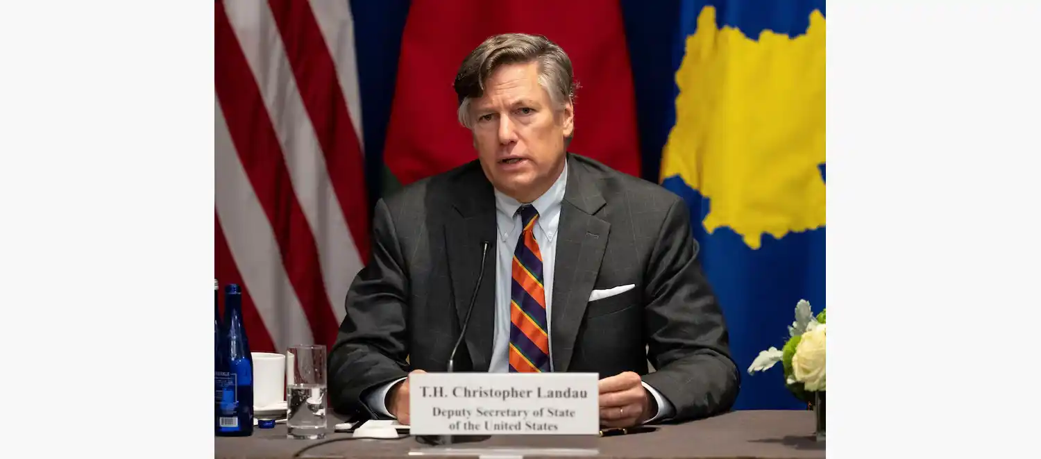 La denuncia fue hecha pública a través de la cuenta oficial en la red X del subsecretario de Estado, Christopher Landau.