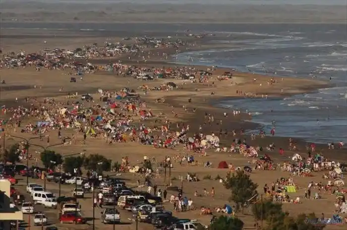 Las playas del sur se preparan para el verano