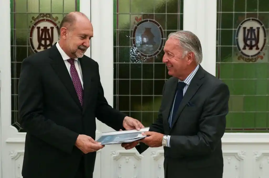 El Comité de la UIA y Perotti repasaron la situación de la industria en la provincia