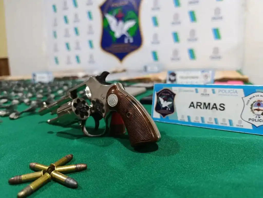 Los elementos incautados en la vivienda de los detenidos. FOTO: La Capital.