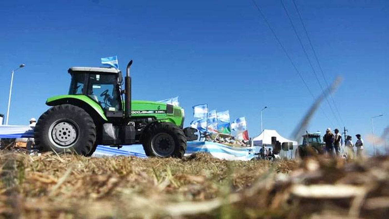 El campo evalúa ir a la  Justicia para frenar el cobro de las retenciones