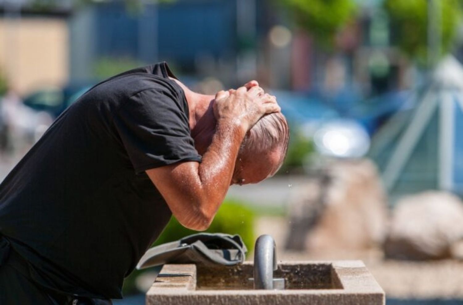 Verano con más calor de “lo normal” y menos lluvias: lo que se espera en la Provincia