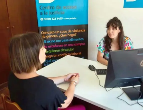 Funciona el Centro de Acceso a la Justicia