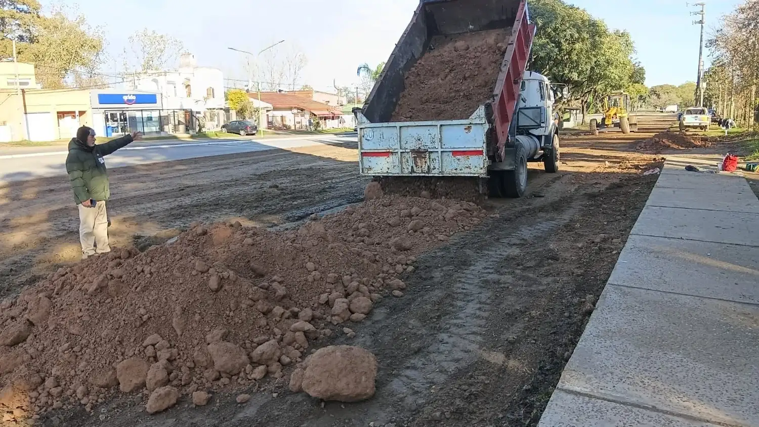 Iniciaron las obras de puesta en valor de la Escuela Nº3 Y Nº 113 de Pueblo Belgrano