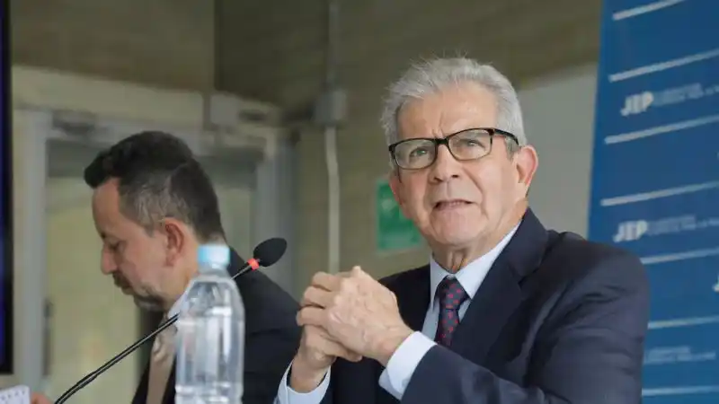 EE.UU. sanciona a excomandante del Ejército del GOBIERNO DE ÁLVARO URIBE POR ABUSOS DE DD.HH.