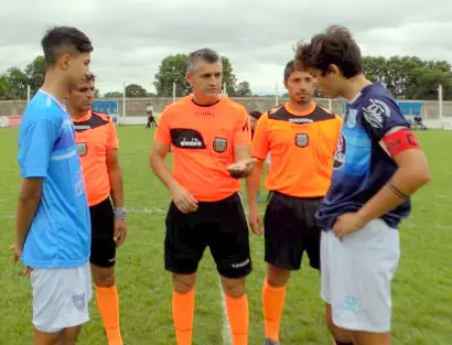 El Sub-15 de Necochea perdió su invicto en el último minuto