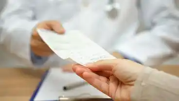 El Gobierno reglamentará la desregulación de obras sociales: qué impacto tendrá en los usuarios