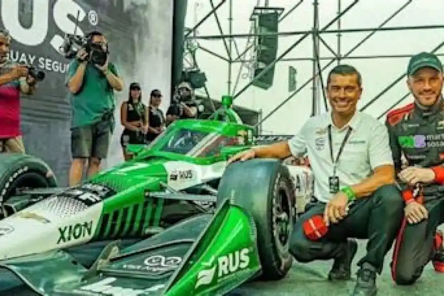 Debuta Canapino en el IndyCar