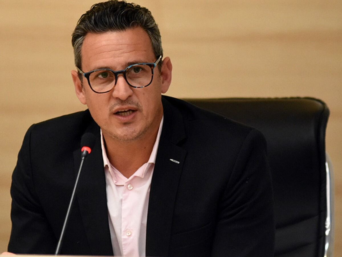 Ciro Seisas