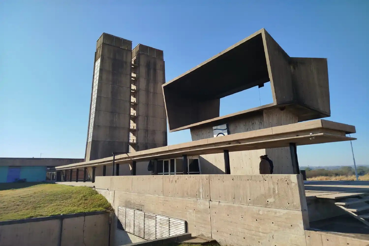 Con la inauguración de obras, el túnel subfluvial conmemora este viernes su 55º aniversario