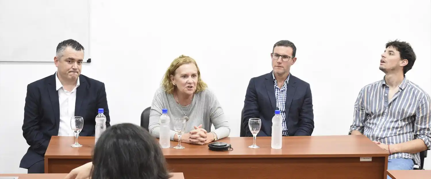 Comenzó el curso impulsado por la provincia y la UNER para instituciones de y para personas con discapacidad