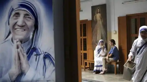 La madre Teresa de Calcuta será canonizada en 2016