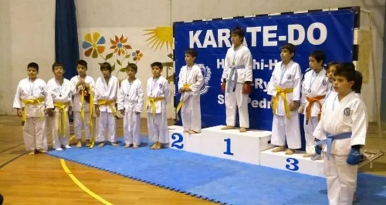 Excelente encuentro de Karate en el Estadio