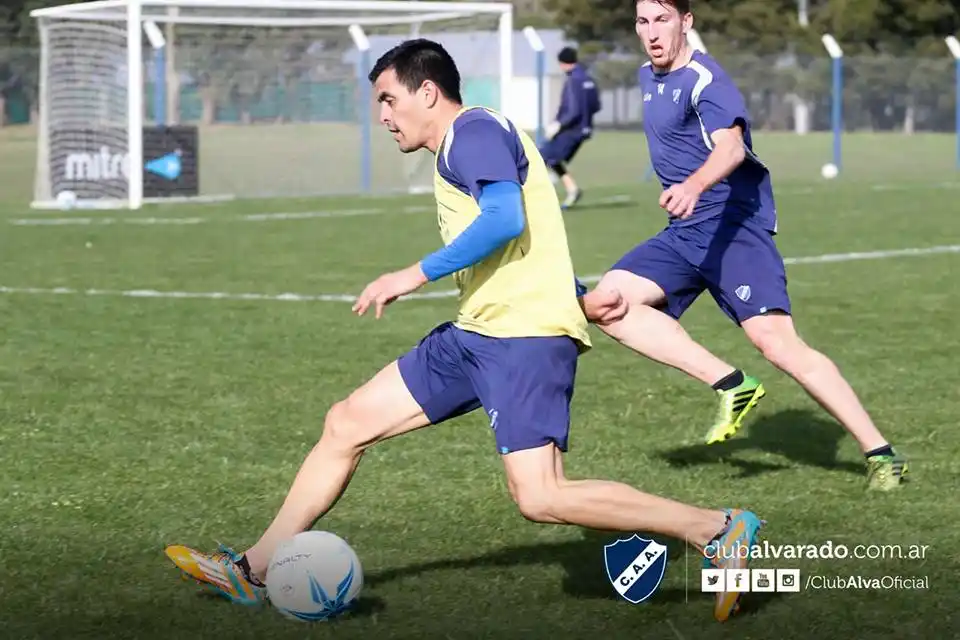 Alvarado: Ezequiel Ceballos ya entrena con el grupo