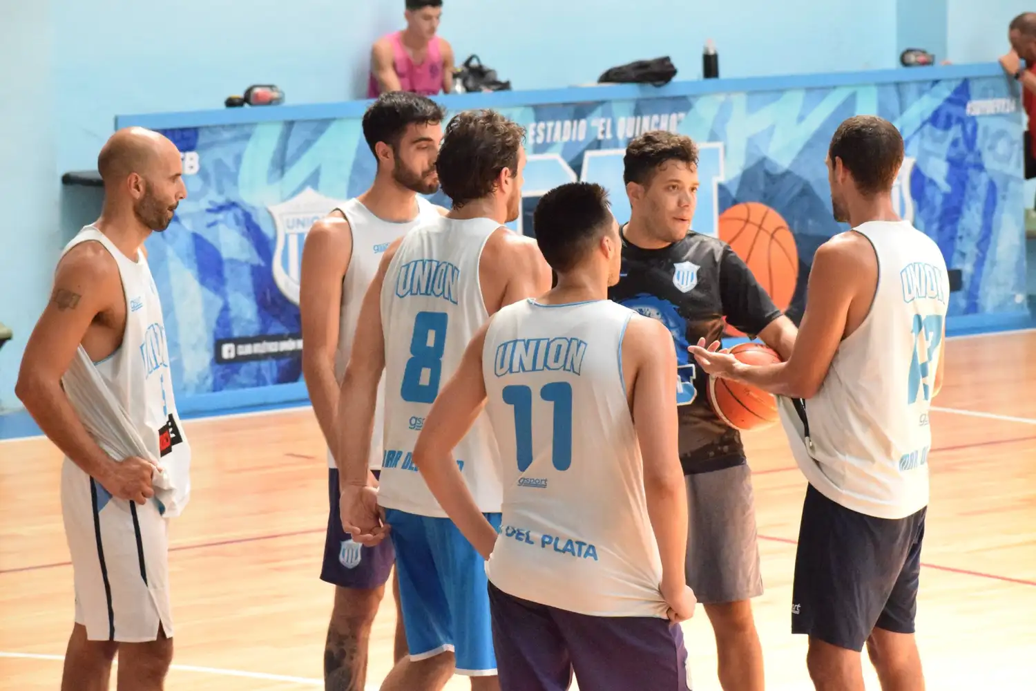 Unión comenzó su participación en la Liga Federal con una derrota en Olavarría