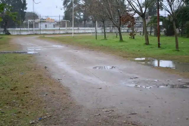 La lluvia le dijo no al futbol local