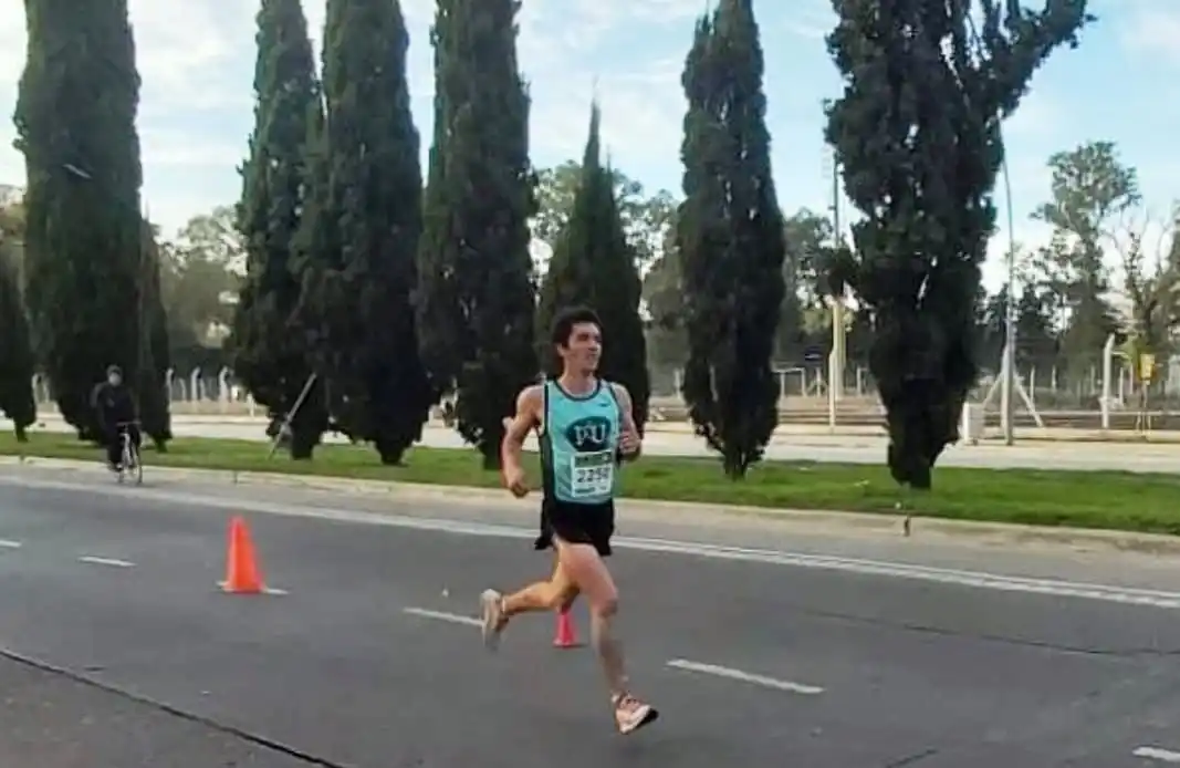Juan Redolatti fue quinto en los 10K