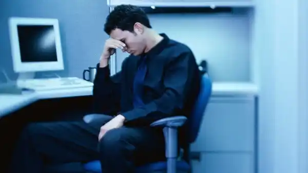 Los engaños de los paraísos artificiales