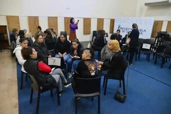 Se realizó en Chascomús una capacitación sobre acompañamiento a personas en situaciones de violencia de género