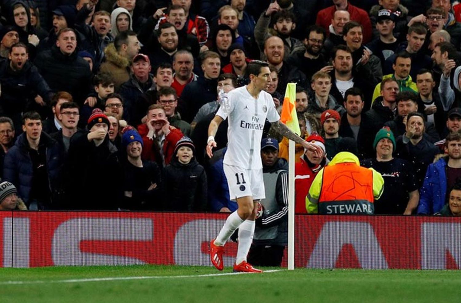 En una noche particular de Di María, PSG se llevó un triunfazo de Old Trafford