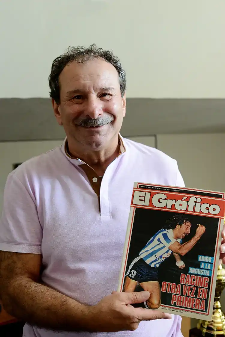 Néstor Sicher, el autor de un gol que Racing nunca olvidará
