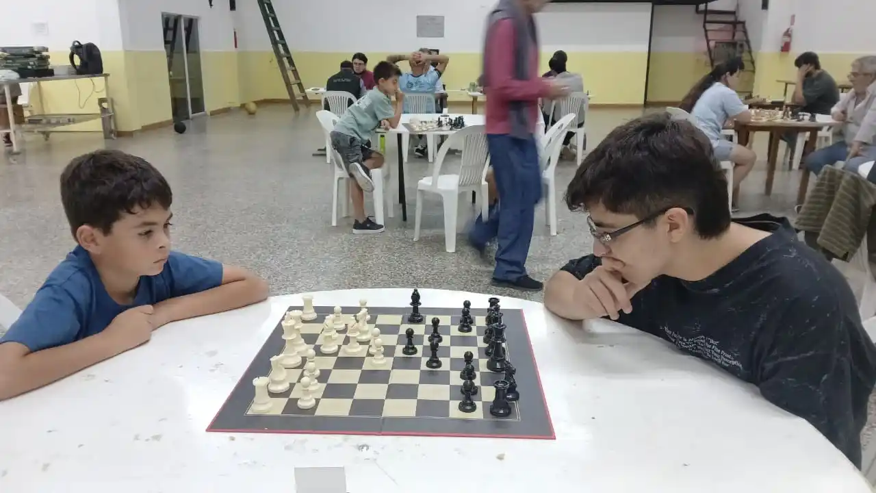 Se define el Torneo de Ajedrez Aniversario de Urquiza