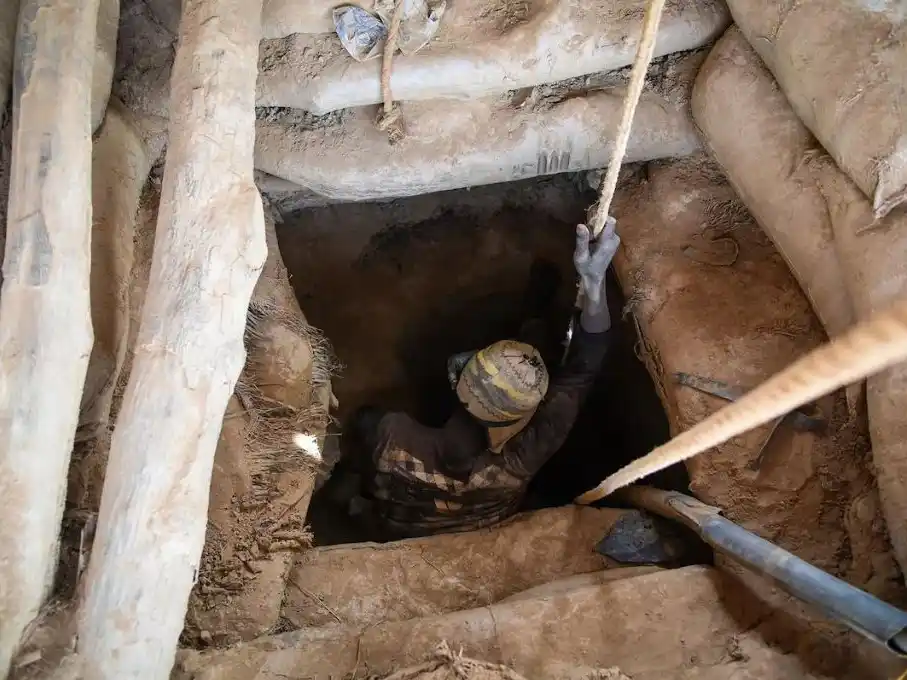 Un total de 49 mujeres y un hombre perdieron la vida.