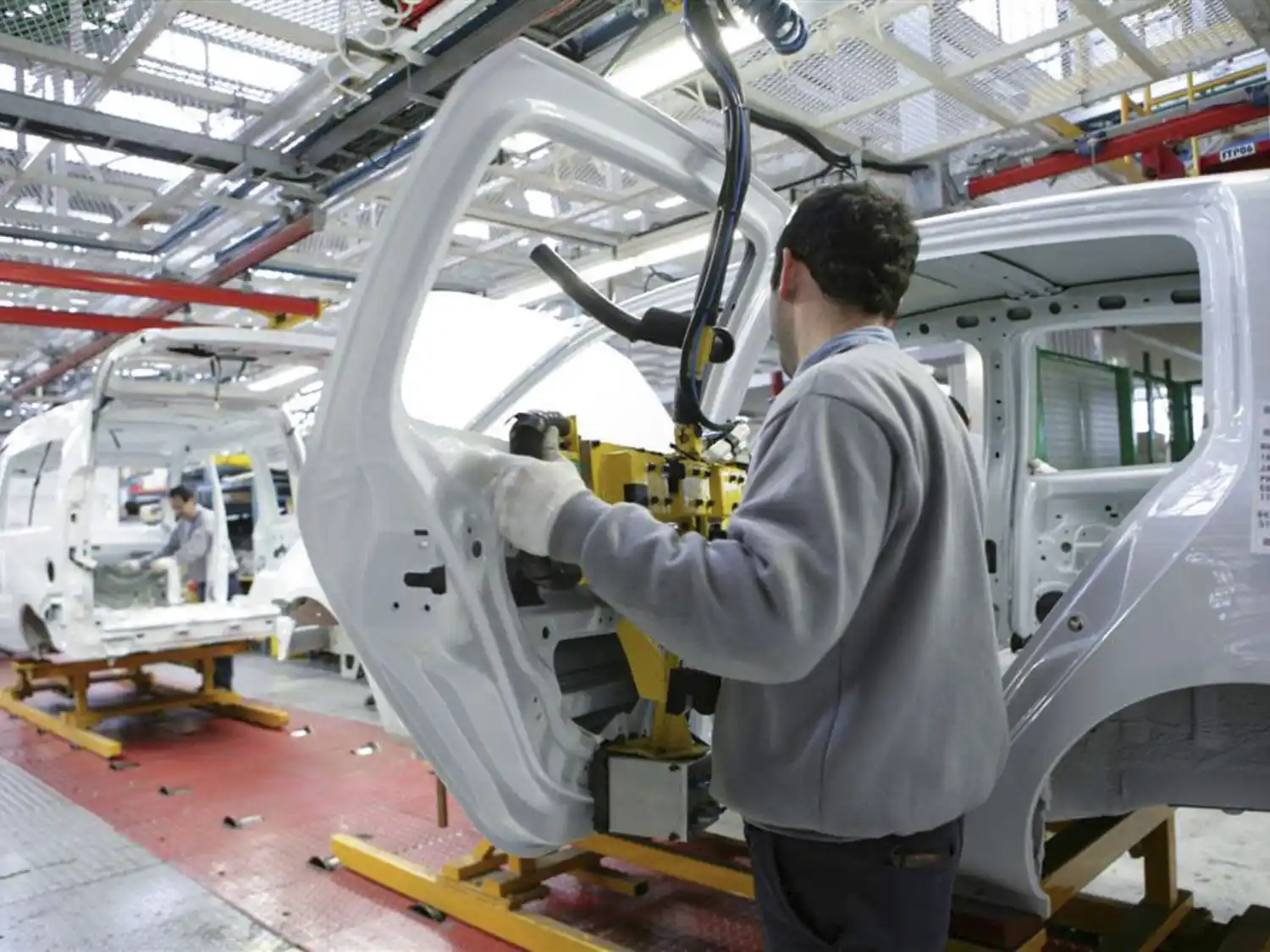La Industria automotriz logró mejorar en septiembre, sin alcanzar los niveles de 2024