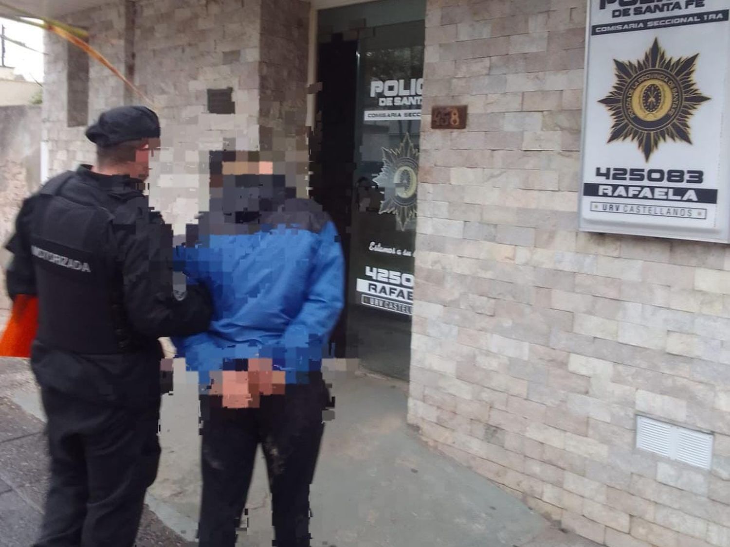 Intentó ingresar a una casa desde una obra en construcción, pero lo atraparon