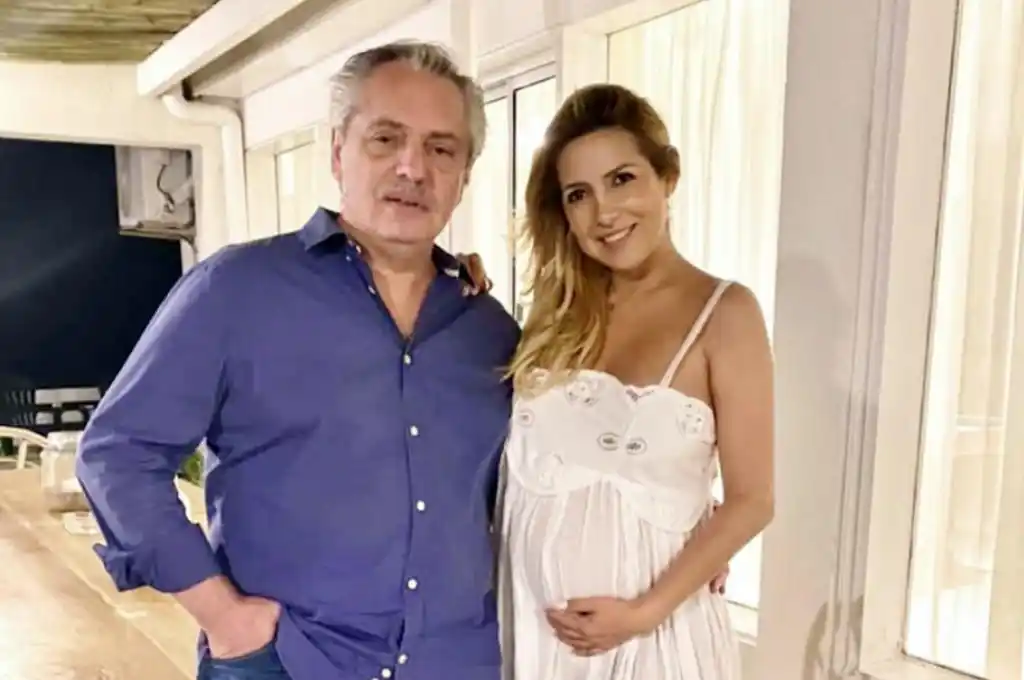 Alberto Fernández no podrá salir del país.