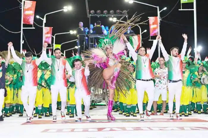 Mañana domingo, llega la primera  edición de la "Fiesta de Carnaval"