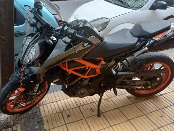 Tres menores detenidos por intentar robar una motocicleta en el macrocentro