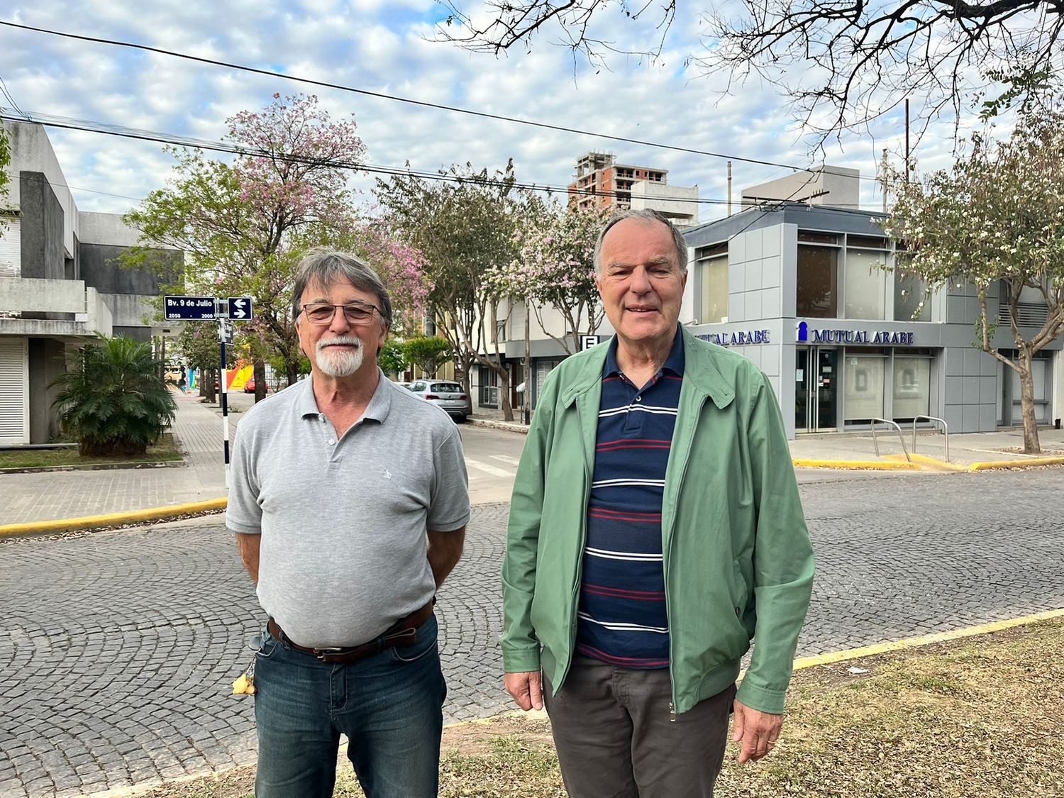 Oscar Lamberti  y Luis Anselmi invitan a todos al concierto.