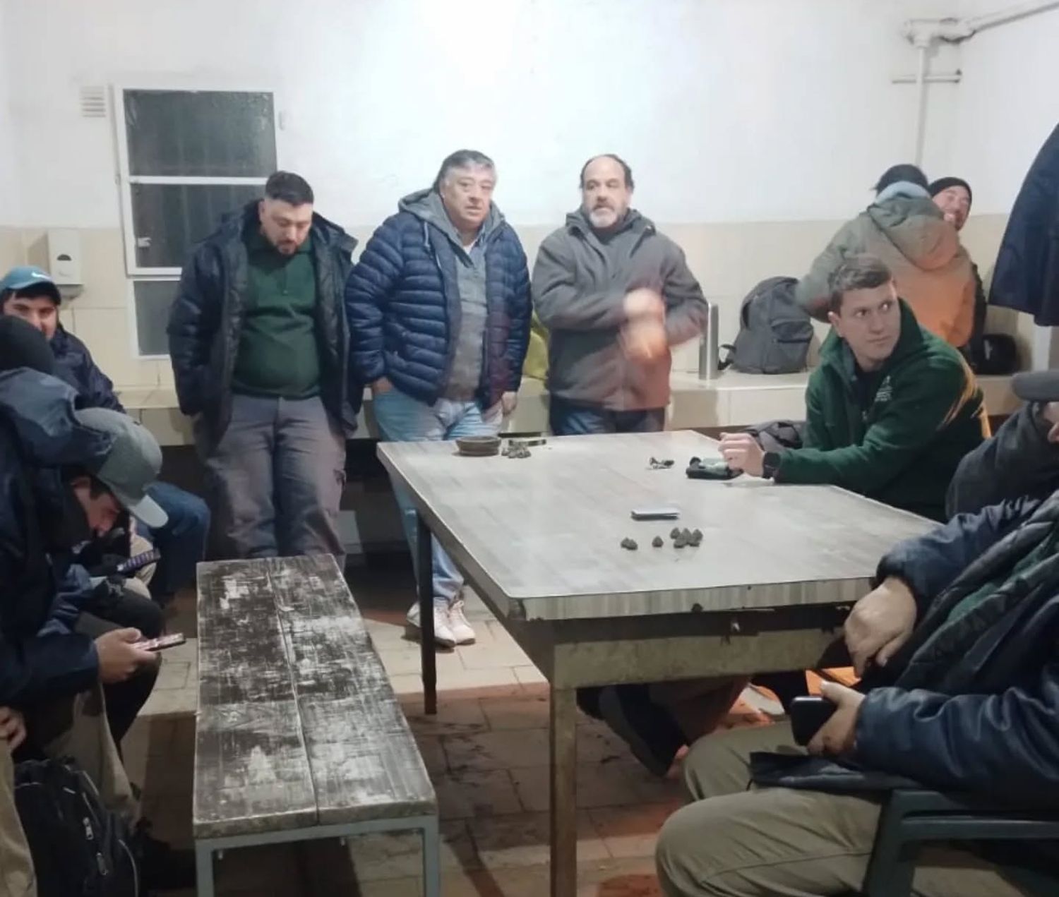 Medida de fuerza en Parques y Paseos por la situación de dos trabajadores