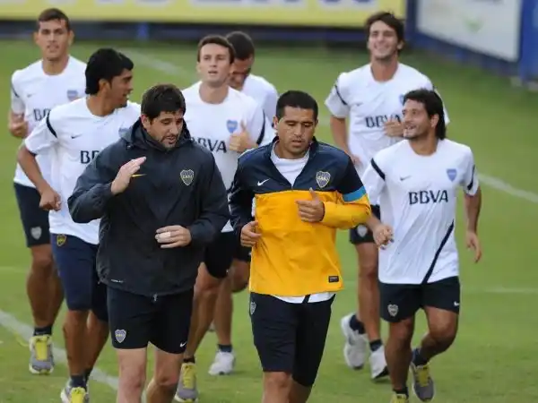 Riquelme no viajará a San Juan pero sí a México 