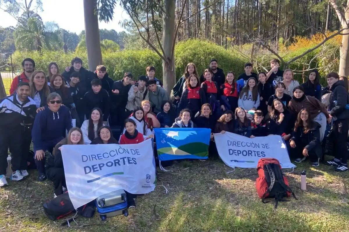 30 chicos y chicas representaron a Gualeguaychú en las Finales Provinciales de los Juegos Evita 2026