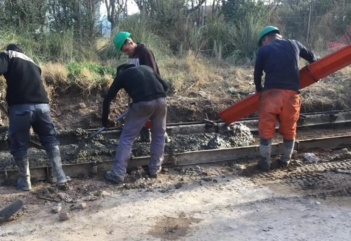 El Municipio avanza con obras de construcción de cordón cuneta en diferentes zonas de la ciudad