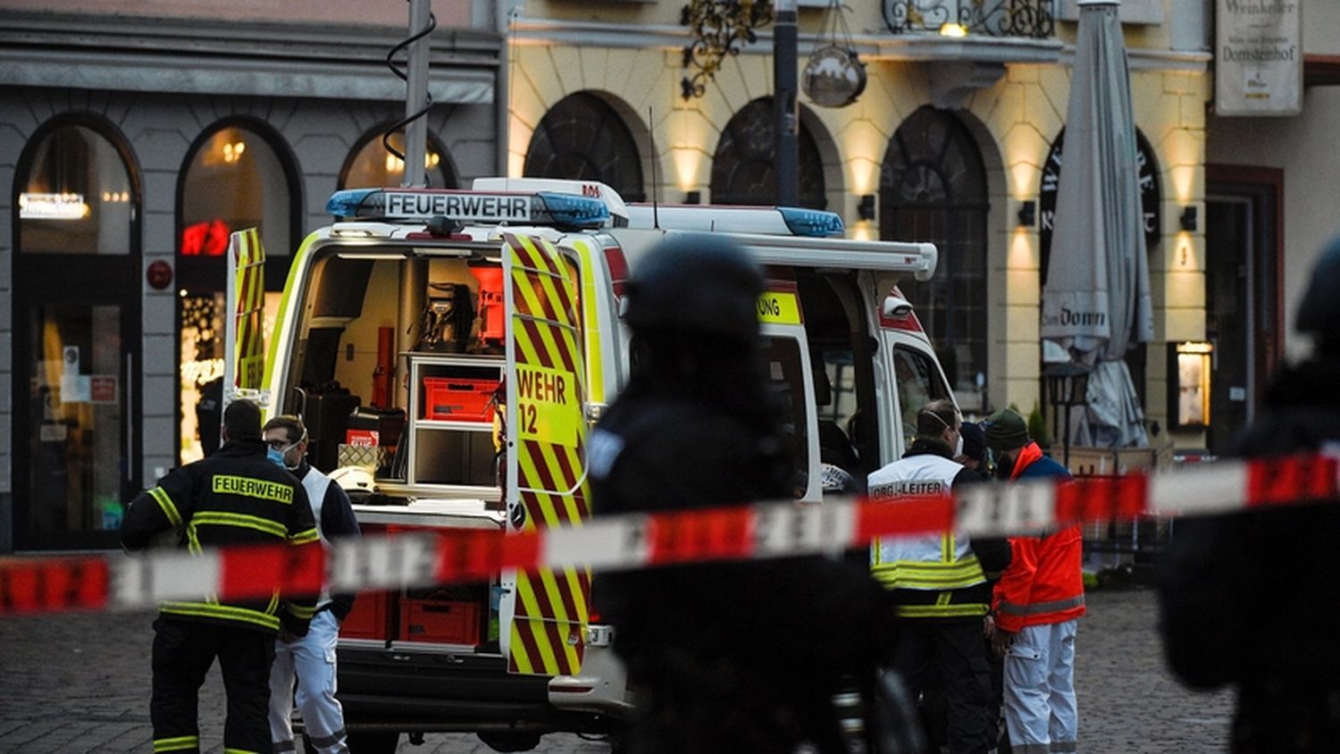 Un vehículo atropelló a la multitud en una peatonal alemana y causó: cuatro muertos