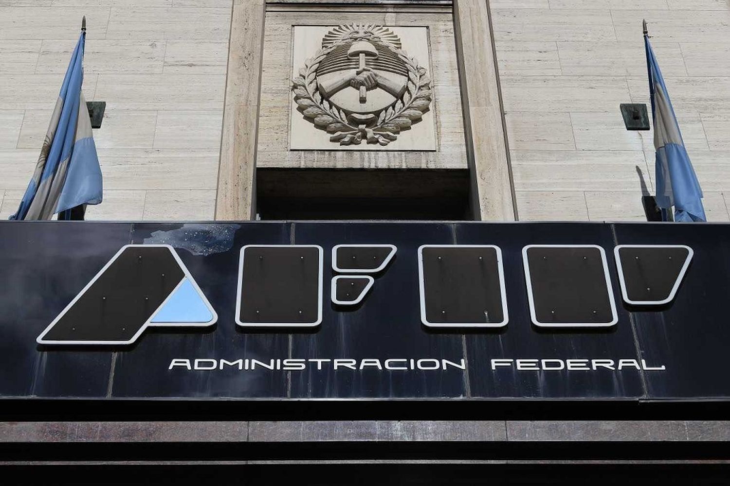 AFIP sale a investigar a 24.000 contribuyentes en forma presencial