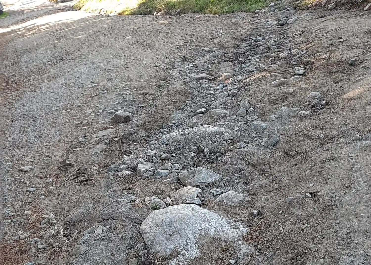 Vecinos de Villa del Parque reclaman al Municipio por el estado de las calles