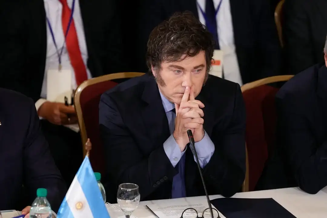 El presidente Javier Milei retomó sus críticas hacia empresarios a travpés de su cuenta de X.