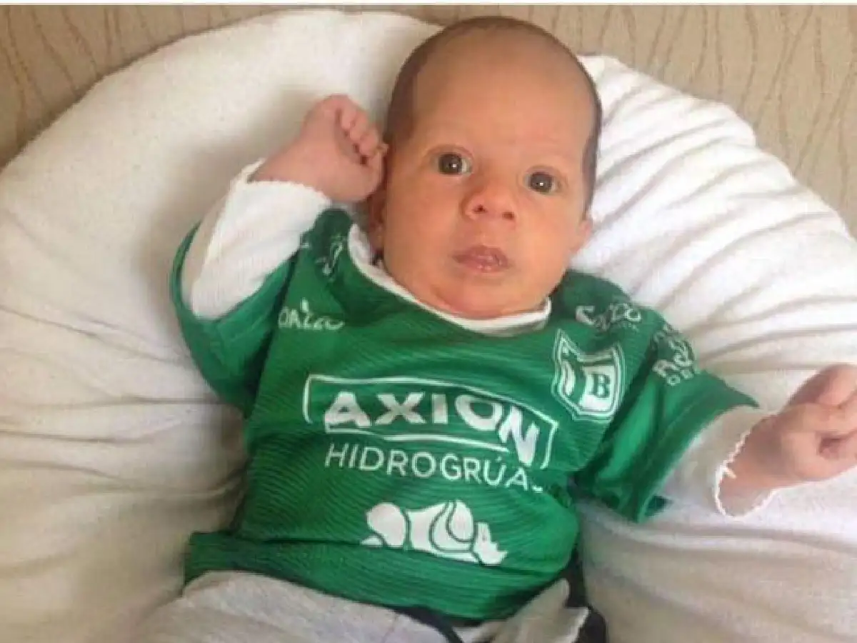 Manuel, el hincha más joven de Sportivo 
