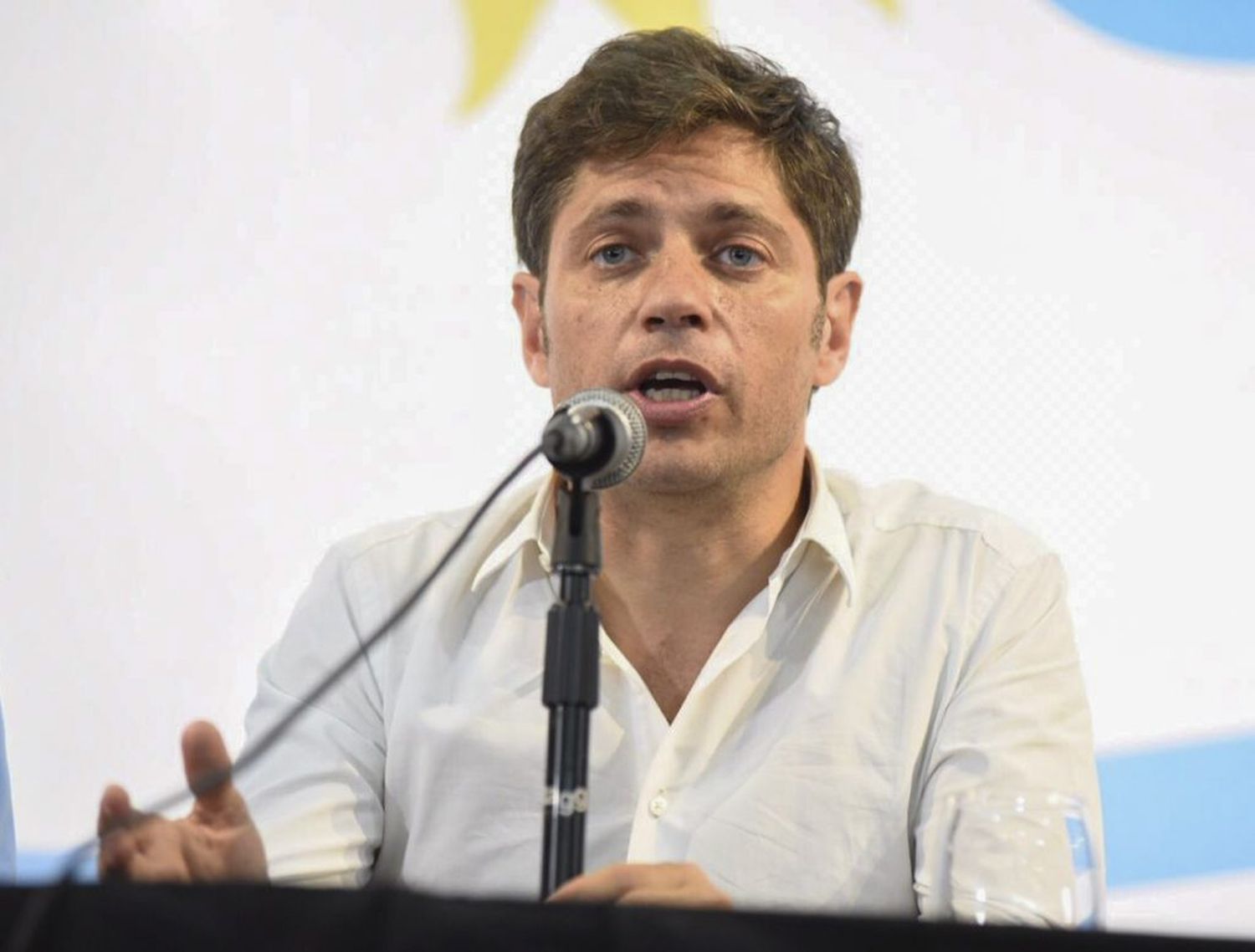 “Todos los maestros van a tener el aumento pactado”, dijo Kicillof en diálogo con El Eco